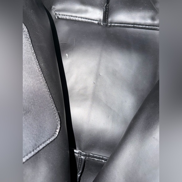 Longchamp Black Tote Bag - Picture 9 of 10